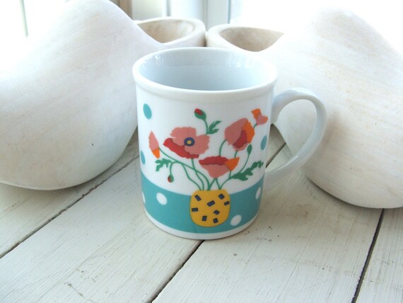 Vintage Pop Art Mod Floral Mug Polka Dots and Poppies in vase