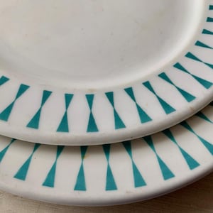 2 Aqua Bowtie Homer Laughlin Diner Restaurantware Hotelware 9.5" Plates