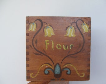 Vintage Painted Wood Flour Box ~~~ Folk Art