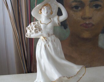 Vintage Ceramic Flower Girl Figurine