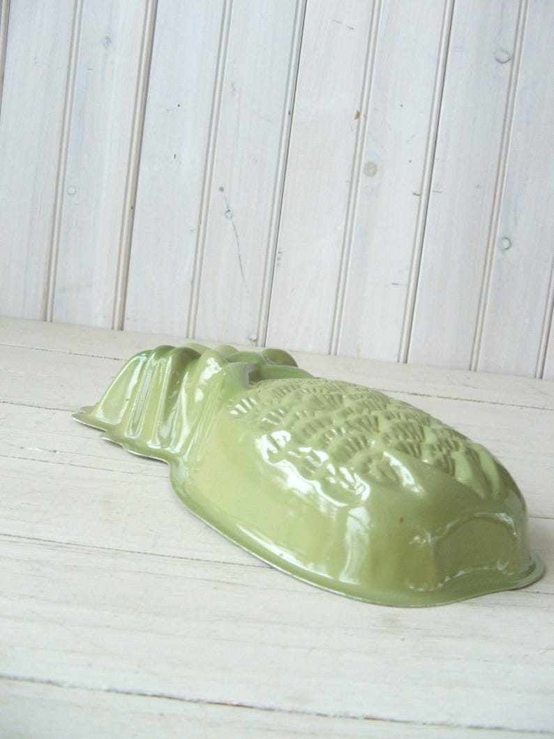 Vintage Aluminum Avocado Green Pineapple Jello Salad Mold Etsy