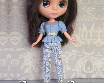STRAIGHTFORWARD SEWING Pattern- SSP-002: Pantsuit and peplum blouse for Blythe.