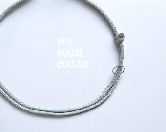 Collier réglable pour niche pour chien gris clair.Tag Collar.Thin Collar.Handcrafted Dog Collar.Small Dog Collar.Tiny Dog Collar.Dog cadeau pour les amoureux des chiens