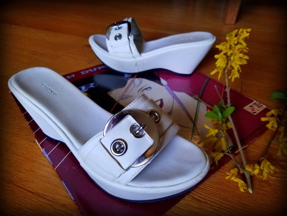 Buy Gold Heeled Shoes for Women by FIONI by Payless Online Ajiocom #10 Buy Gold Heeled Shoes for Women by FIONI by Payless Online Ajiocom