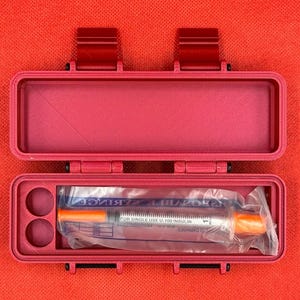Syringe Box + Two Vial Slots (3ml)