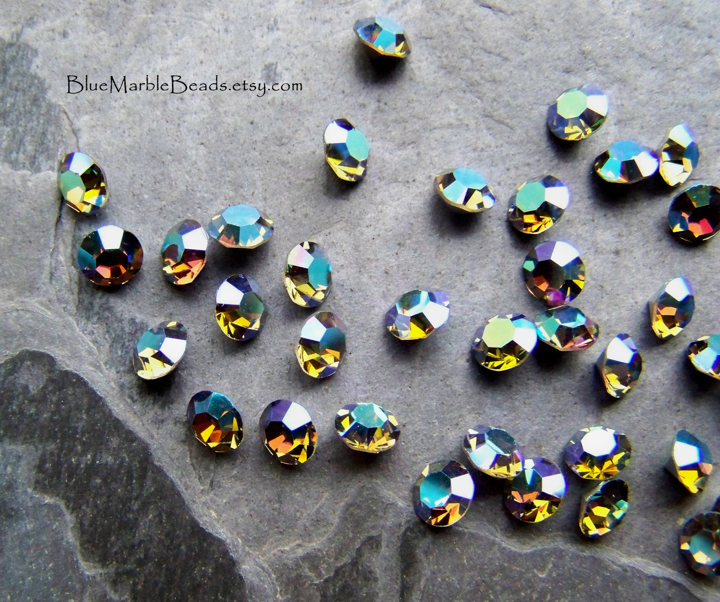 Vintage Swarovski Crystal Chatons, Starlight Silver Rhinestone (30, 5mm ...
