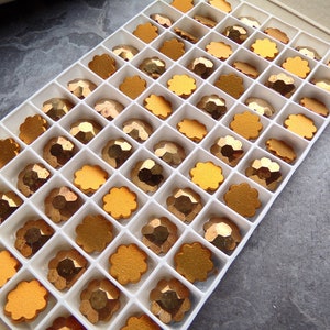 Vintage Swarovski Crystal Flower Cabochons, 24K Gold, 10mm (Set of 6)