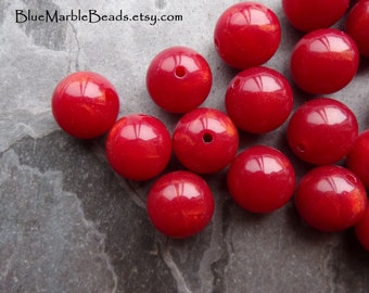 20 Vintage Italian Lucite Red Opal Round Beads, 12mm, Vintage Bead, Vintage Lucite, Shimmer Bead, Henna Red, Boho Bead, Red Beads