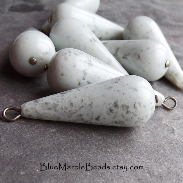 10 Vintage Lucite Faux Granite Teardrop Pendant Charm Beads, Pear Shape, Boho Charms, Grey Beads, 34mm, Faux Stone, Vintage Beads