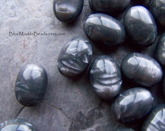 12 Vintage Gray and Silver Luster Pearlescent Oval Lucite Marble Beads, Vintage Lucite Bead, Marble Bead, Gray Bead, Grey Beads, 16mm x 12mm