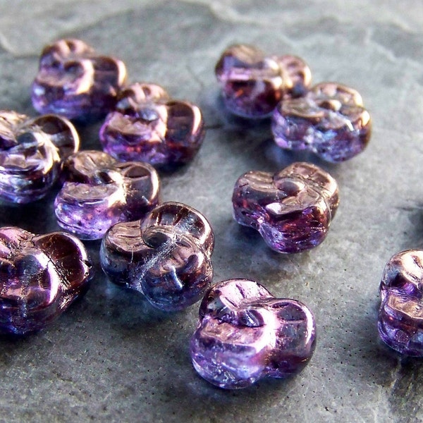 16 perles de fleur de verre, améthyste Lumi, perles de fleur de trille de verre, perles de verre tchèques, verre pressé, perles de fleur violette, 9mm, perles Lumi