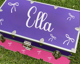 Personalized Camp Trunk Decal Coquette Bow Design Custom Name Decal Summer Camp Trunk Happy Camper Vinyl Name Decal Dorm Box Decoration Kit