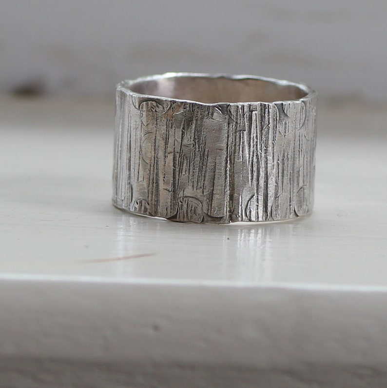 Mens Ring Wood Grain on Sterling Unique Wedding Ring Tree Bark image 4