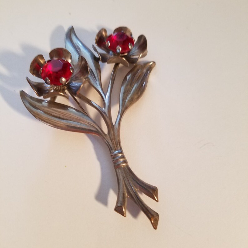 Vintage 1930/' 40/' Red Floral Brooch Spray Pin