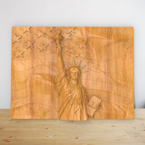 Bandeira Americana e Estátua da Liberdade - Arquivo STL para Escultura em Madeira CNC, Arquivos para Roteador CNC