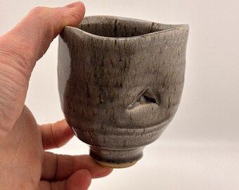 Gray tea cup (8 oz)