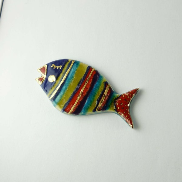 Broche céramique poisson multicolore or