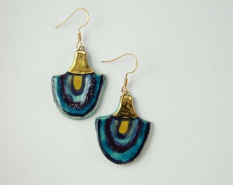 Boucles d'oreilles multicolore bleu turquoise violet jaune or