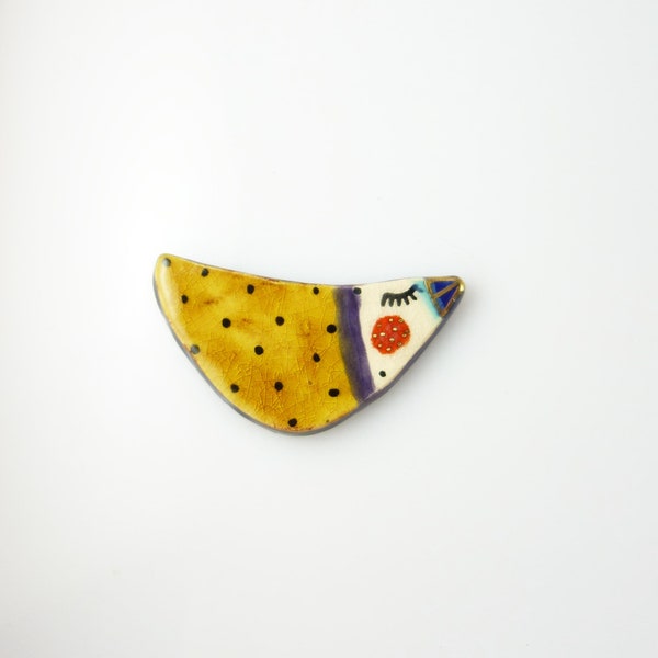 Broche céramique oiseau multicolore points or