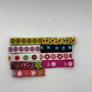 Ribbon Lined Flower Alligator Clips - Set of 2
