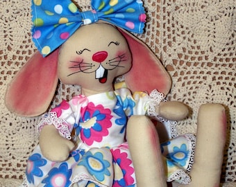 PDF/Patrón/Haileigh Rose Bunny Primitive Doll Pattern Et.