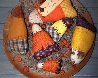PDF/ Primitive Candy Corn Ornies Pattern ET