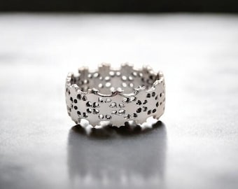 Handmade Wide Silver Band, Lace Pattern Cutout Ring, Bohemian Floral Filigree Ring, Unique 925 Sterling Silver Statement Ring