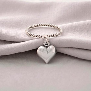 925 Sterling Silver Heart Ring, Dainty Dangling Heart Charm Ring, Twisted Rope Band, Minimalist Jewelry, Valentine's Day Gift