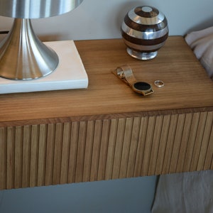 Mesita noche Flotante IRIA cajón/mueble colgante madera maciza/ Mesilla para colgar en pared/ Ref.200/210 Varias medidas 40/50*30*15 imagen 5