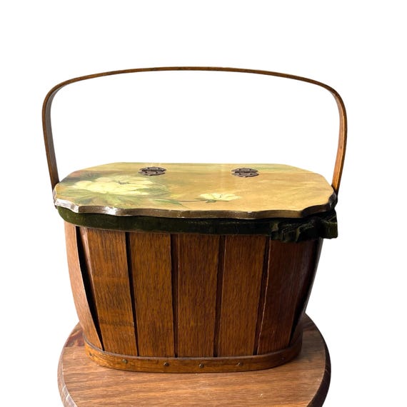 Vintage Cottagecore Floral Wooden Hand Basket. Hand Painted Flower Lidded Top Handle Basket. Handmade. Flowers. 60s. 70s. 1960s. 1970s.