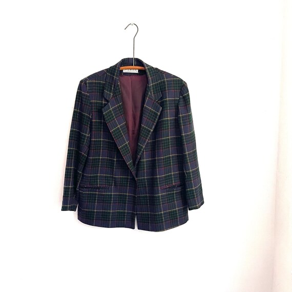 Vintage Plaid Wool Blazer: Preppy Academia Style