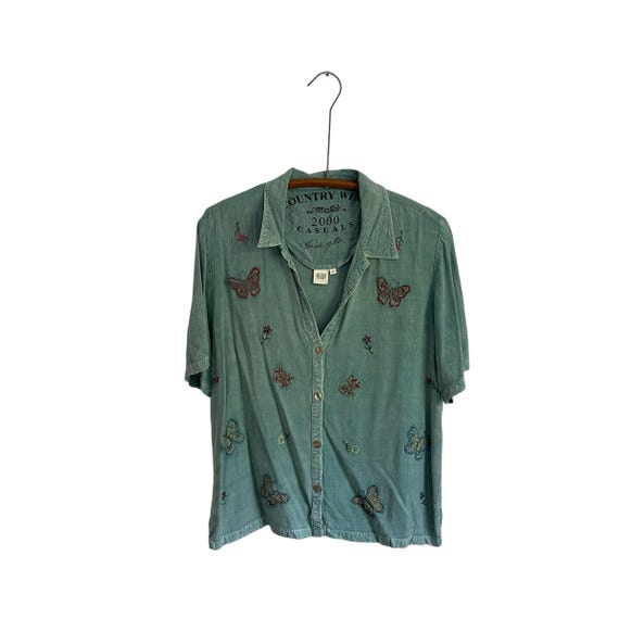 Vintage 80s Cottagecore Teal Butterfly Button-Up Shirt. Embroidered Chambray Butterfly Button-Up Top. Sewn Butterflies. Country Wear. Y2K.