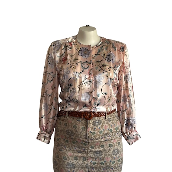 Vintage Gianna Floral Pleated Blouse. Womens Spring Flower Button-Up Top. Soft Pink Billowy Sleeves Dress Blouse. Womens Plus Blouse Shirt.
