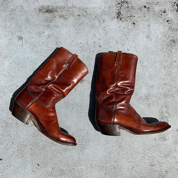 Vintage Tony Alamo Western Boots. Tony Alamo of Nashville. Brown Burgundy Shoes. Leather Boots. Mens Western Boots. 70s.