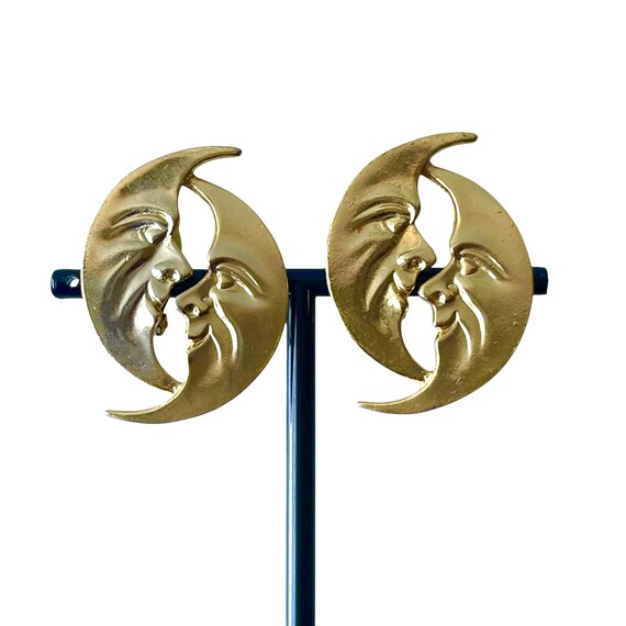 Vintage Brass Crescent Moon Clip-On Earrings. Man on the Moon Face Costume Earrings. Whimsigoth Witchcore Earrings. Symmetrical. 70s. 80s.