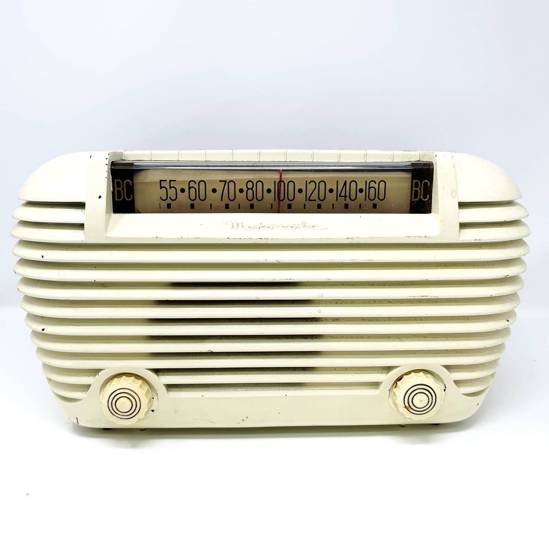 Vintage Motorola Metal Tube Radio Etsy