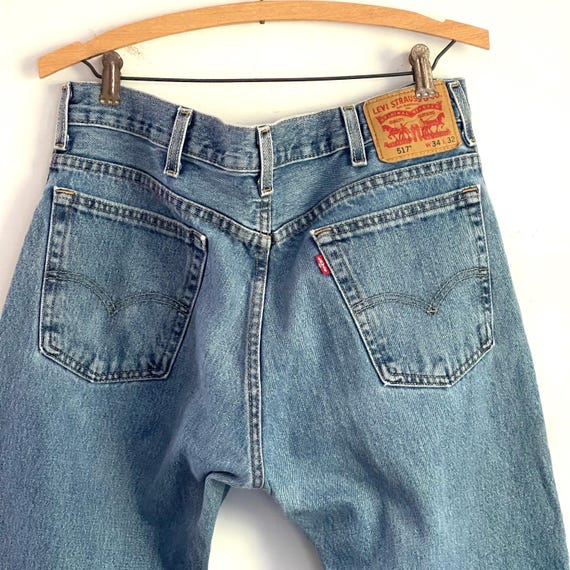 Vintage Levis 517 Bootcut Jeans. Mens Faded Blue Distressed Denim Pants. Boyfriend Jeans. 80s. 90s. 1980s. 1990s. Grunge Jeans. 34x32.