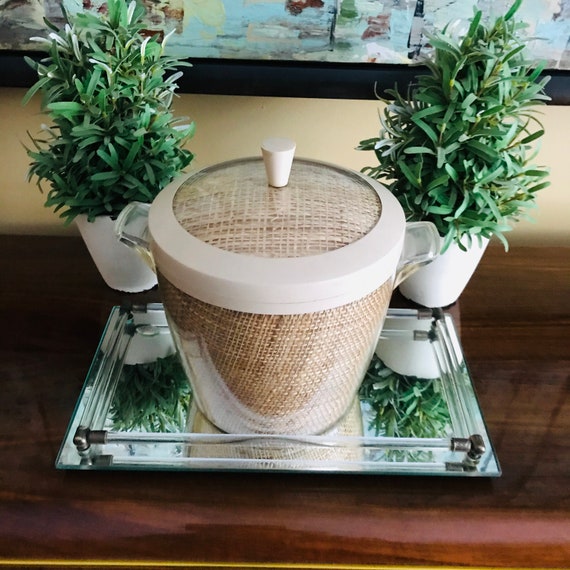 Vintage 50s 60s Lucite Raffia Ice Bucket. Vintage Farmhouse Cottage Ice Bucket. Lidded. Vintage Barware Ice Bucket. Vintage Barware. 70s 80s