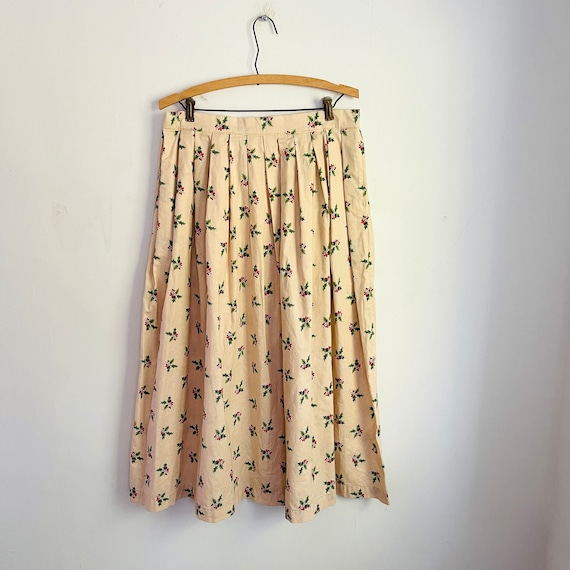 Vintage Cottagecore Handmade Skirt. Poinsettia Floral Midi SKirt. Floral Maxi Skirt. 60s 70s 80s Midi Skirt. Vintage Cottage Floral Skirt.