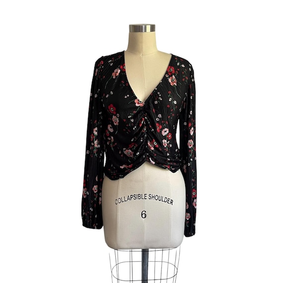 Vintage Topshop Multicolor Floral Ribbed Blouse. Colorful Flower Ribbed V-Neck Top. Spring. Summer. Whimsigoth. Witchcore. Y2K. 2000s. 00s.