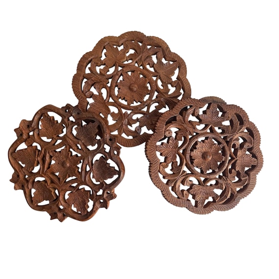 Vintage Hand Carved Wooden Wall Trivet Bundle of 3. Carved Wood Art Decor. Floral Wall Trivet Decor Set. Cottage Kitchen Trivet. 60s. 70s.