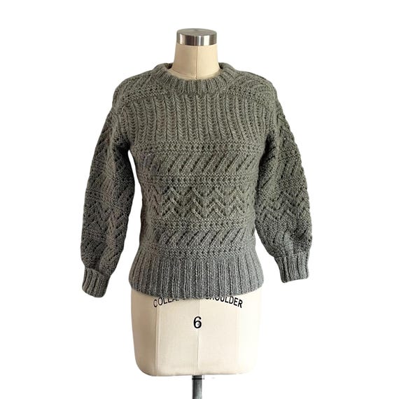 Vintage Gray Knit Sweater Top, Puffy Sleeves, Cottagecore Style