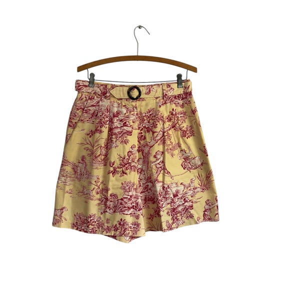 Vintage 80s 90s Pink Yellow Toile Art Print Shorts w/Matching Belt. Yellow Pink Toile Pleated Shorts. Whimsigoth. Cottagecore. 90s. Y2K.