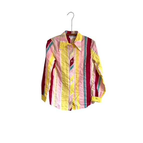 Vintage Bobbie Brooks Hippie Colorblock Seersucker Top. Dagger Collar Striped Button-Up Shirt. Pink. Yellow. Red. Blue. White. 60s 70s. 80s.
