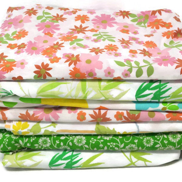 Vintage Spring Summer Cotton Bed Sheets. Floral Print Sheet. Twin. Full. Double. Queen Bed Sheet. Fitted Sheet. Flat Sheet. Vintage Bedding.