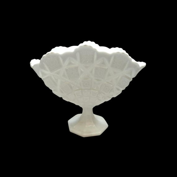 Vintage White Milk Glass Hocking Footed Bowl. Ivory White Embossed Trinket Bowl Vase. Milk Glass Home Decor. Mid Century. MCM. 50s. 1950s.
