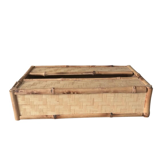 Vintage Rattan Tissue Box: Cottagecore Decor, 70s 80s Decor, Cottage Decor, Wicker Tissue Box.