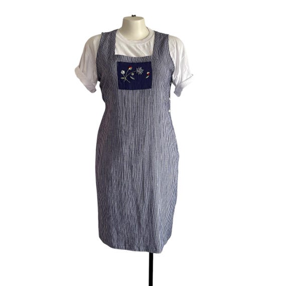 Vintage Embroidered Plaid Market Midi Dress. Womens Casual Koret Floral Cottagecore Tie-Back Dress. Embroidered Flowers. 80s 90s. Y2K.