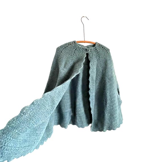 Vintage 60s 70s Knit Crochet Cape. Slate Blue Knit Poncho Cape. Handknit. 1-Button.  Whimsical. Hippie Boho Knit Sweater Shawl. Cottagecore.