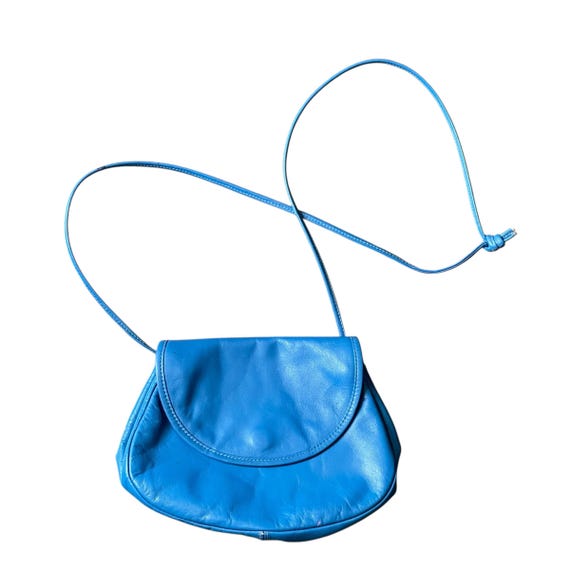 Vintage Electric Blue Leather Crossbody Pouch Purse. Bright Blue Crossbody Bag. Snap-On Closure. Pouch Shape. Casual. 80s. 90s. Y2K.